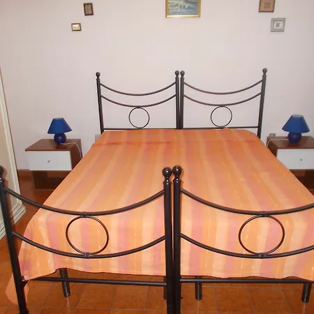 Nonna Papera Bed & Breakfast 3*